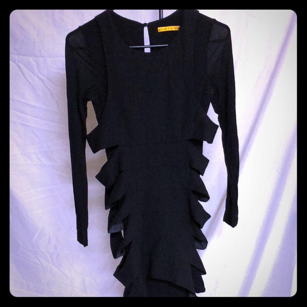alice + olivia cut out wool dress w tight liner